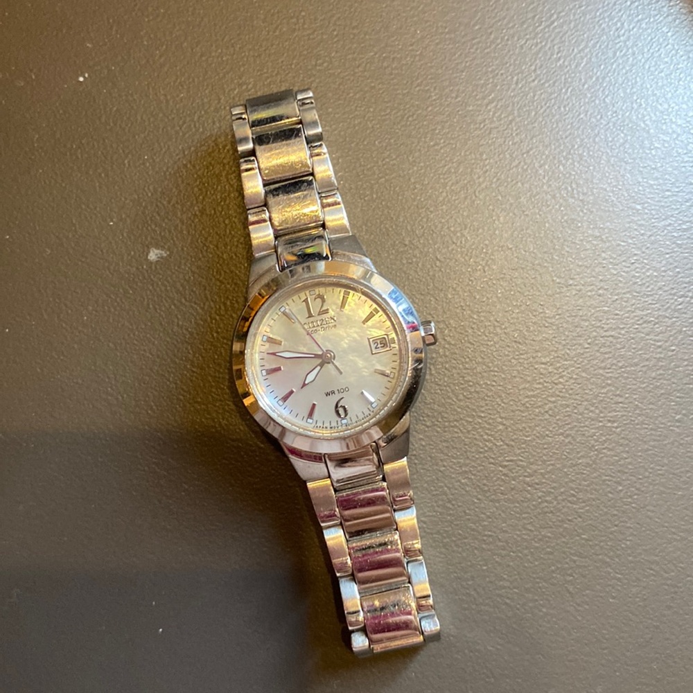 Citizen watch
